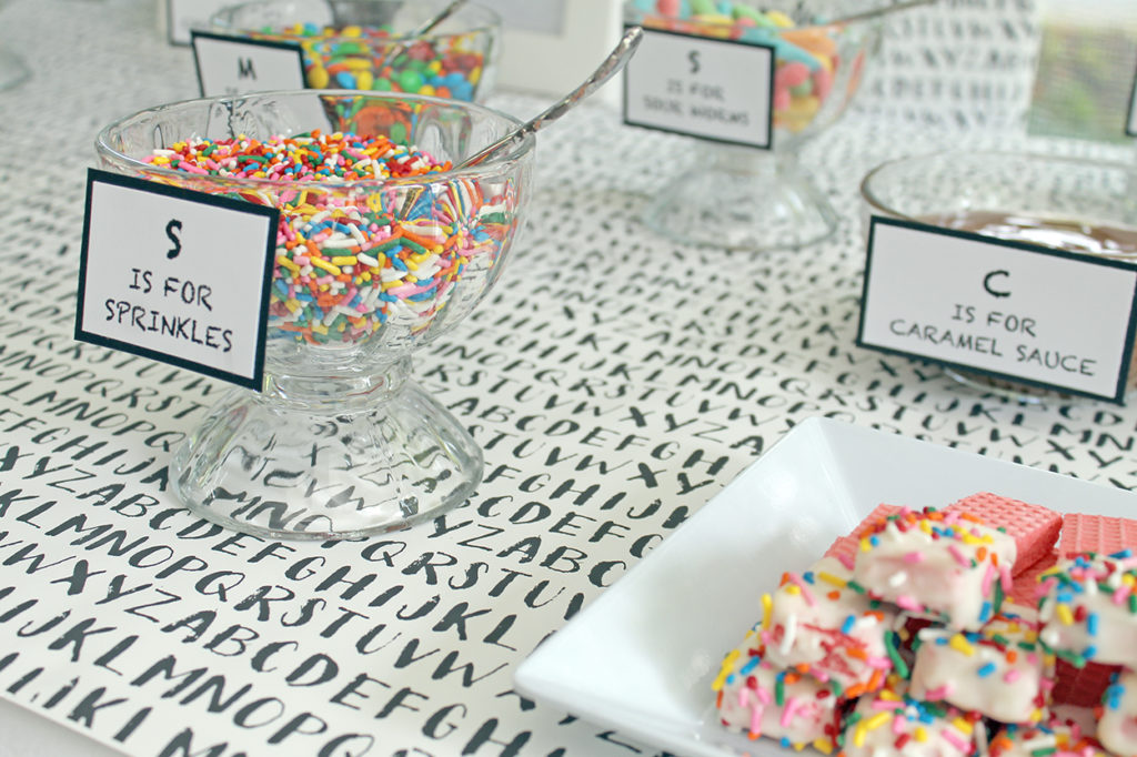 i si for ice cream | polka dots and picket fences