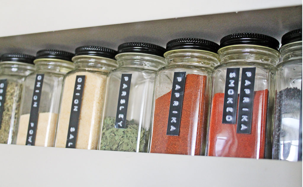 spice jar organization | polka dots and picket fences