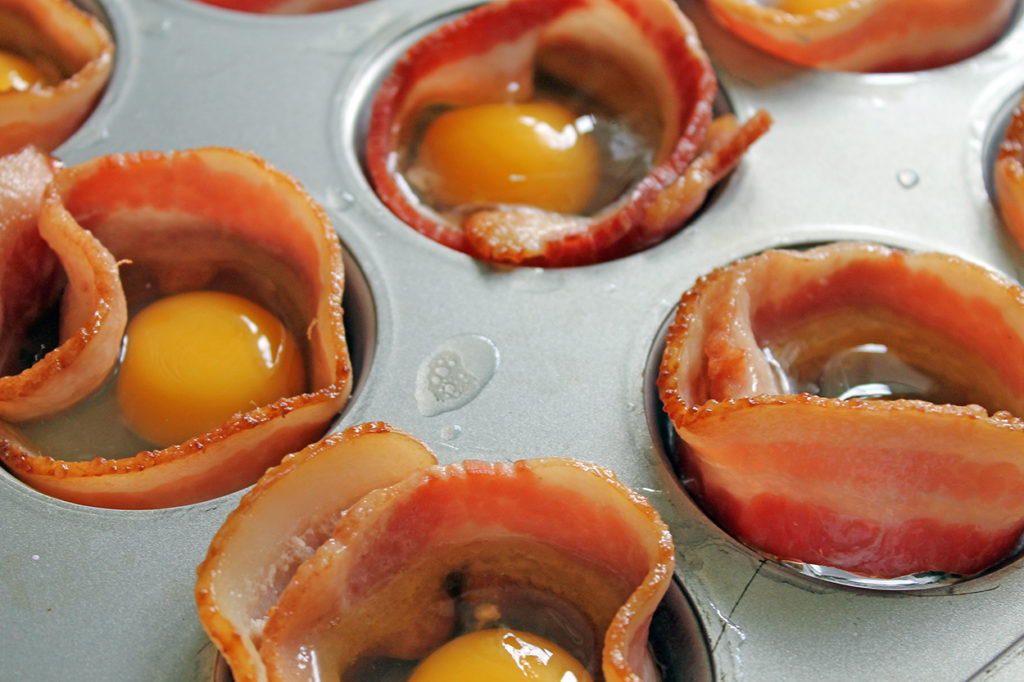 baked egg and bacon cups | polka dots and picket fences