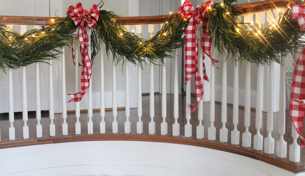 my christmas staircase | polka dots and picket fences